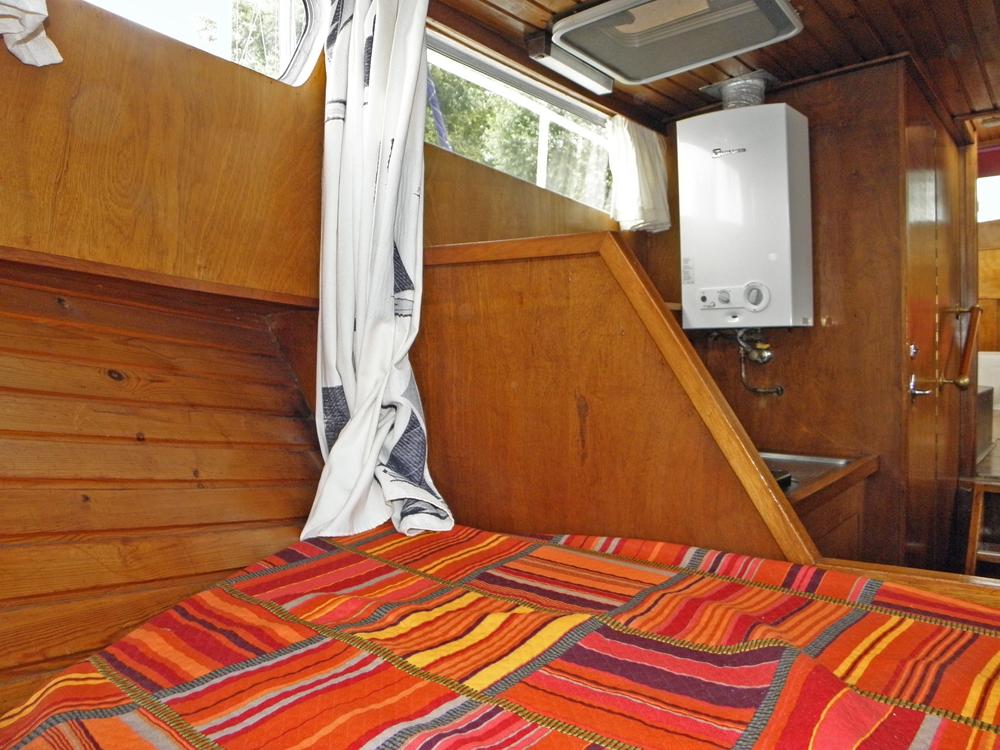 Fore ship, Accommodation